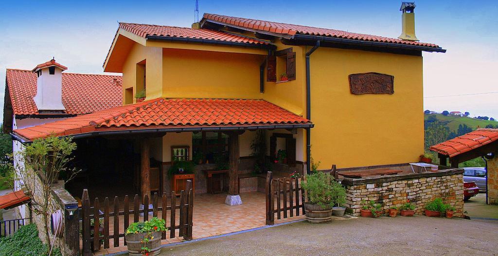 Perlakua Saka Villa Deba Bagian luar foto
